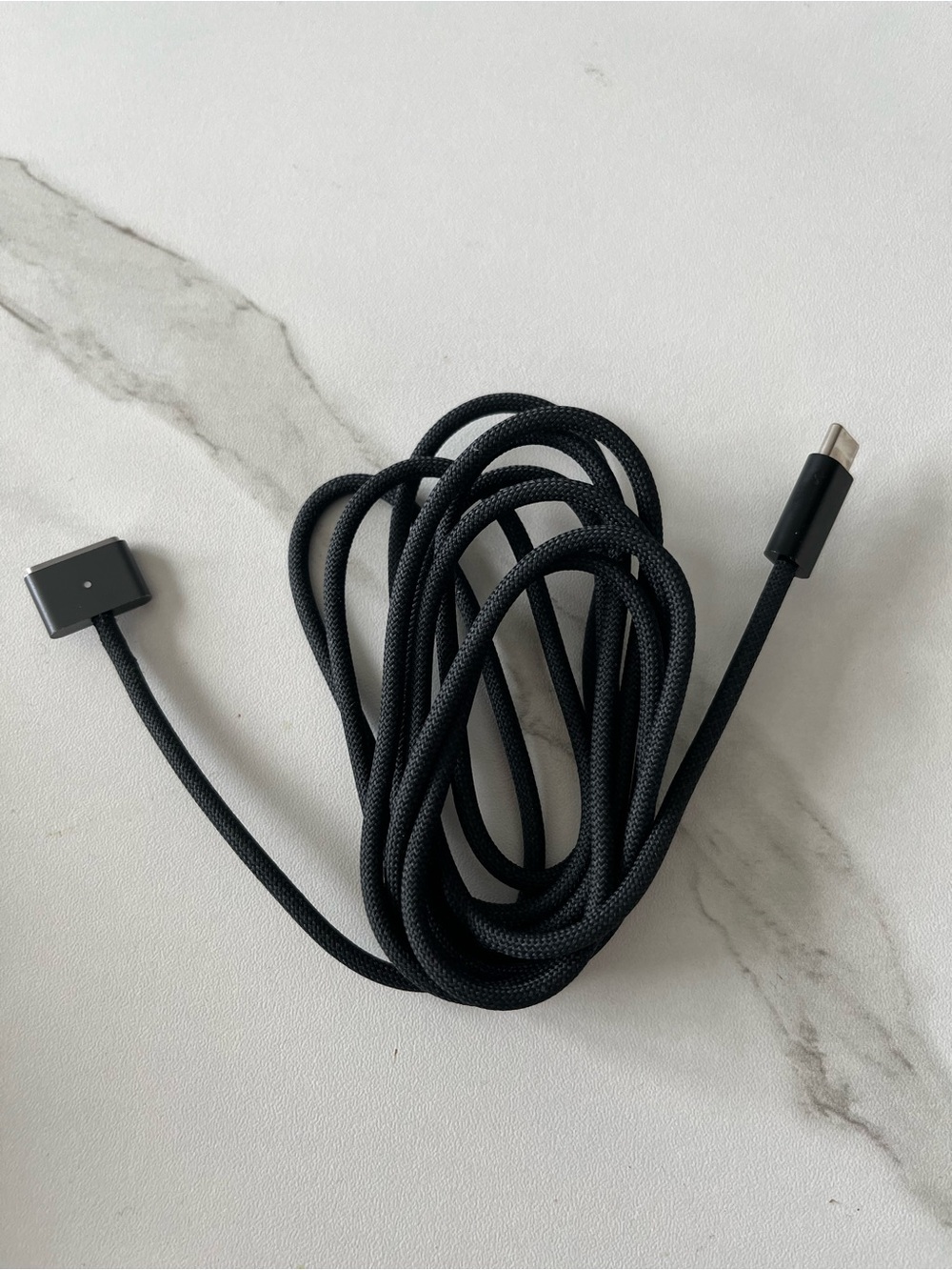 Apple Black Braided USB-C to Magnetic Connector Cable